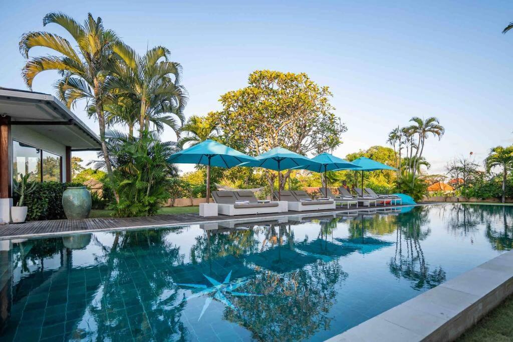 Villa Mimpi Nyata Canggu Extérieur photo