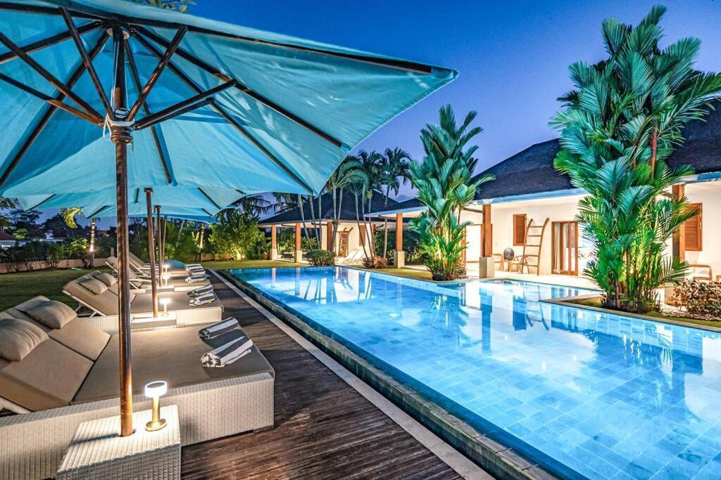 Villa Mimpi Nyata Canggu Extérieur photo