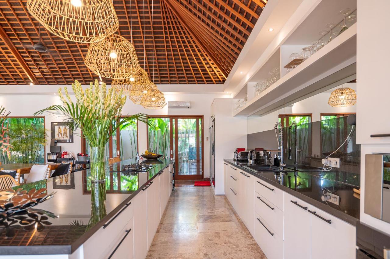 Villa Mimpi Nyata Canggu Extérieur photo